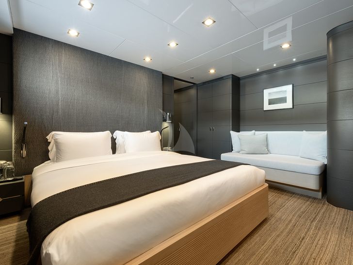 ZIA Ortona Navi 50m Double Cabin ZIA Ortona Navi 50m Double Cabin