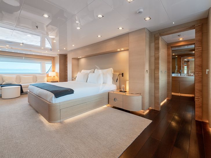 ZIA Ortona Navi 50m Master Suite