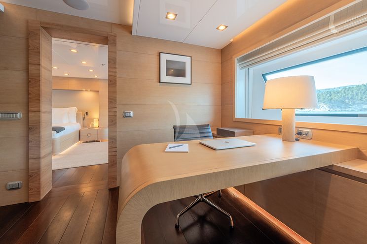 Charter Yacht ZIA - Ortona Navi 50m - 6 Cabins - Athens - Mykonos - Zakynthos