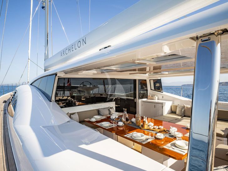 ARCHELON Oyster 1225 - aft deck alfresco dining area ARCHELON Oyster 1225 - aft deck alfresco dining area