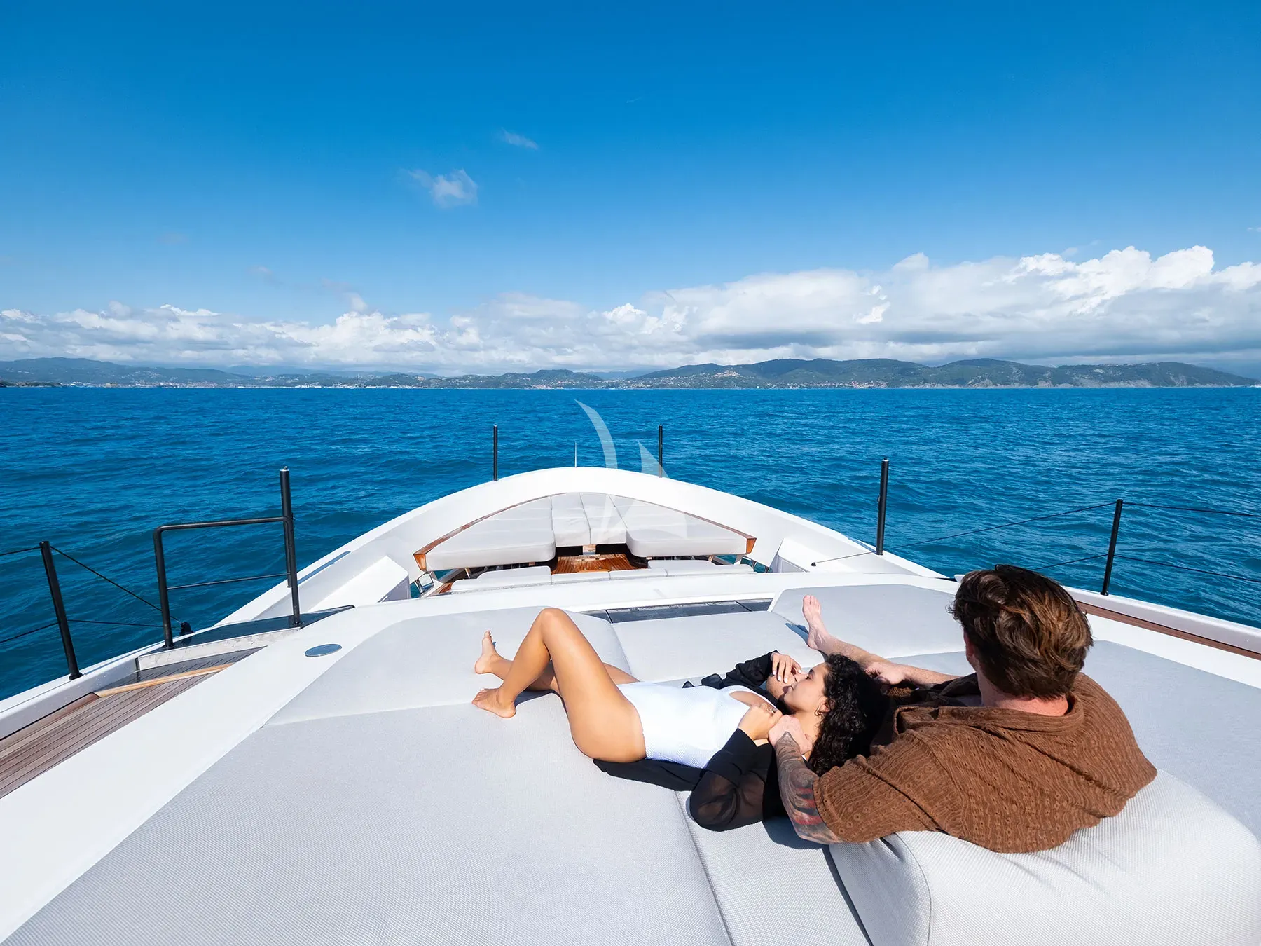 ARESYA Sanlorenzo SL120A - foredeck