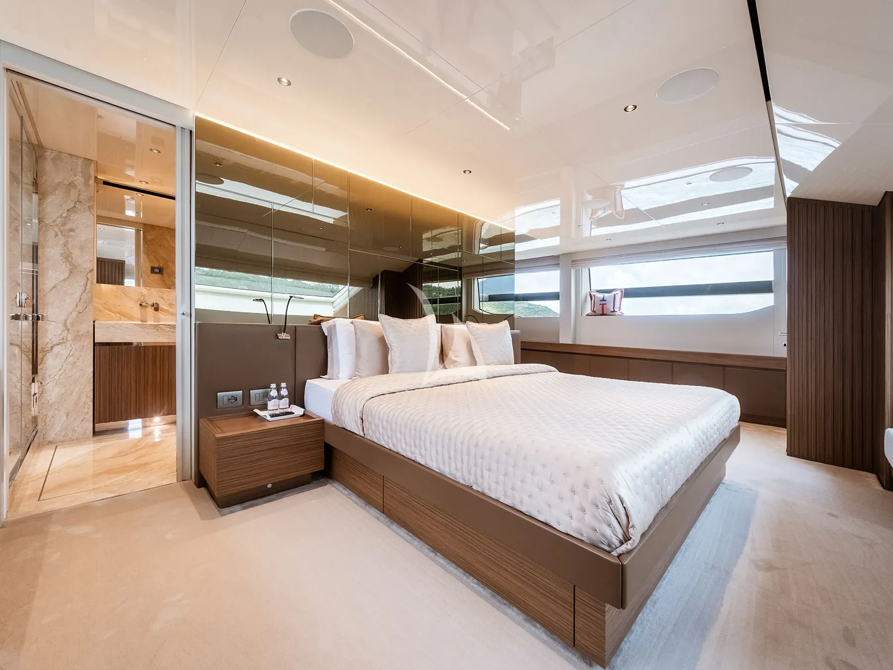 ARESYA Sanlorenzo SL120A - master cabin