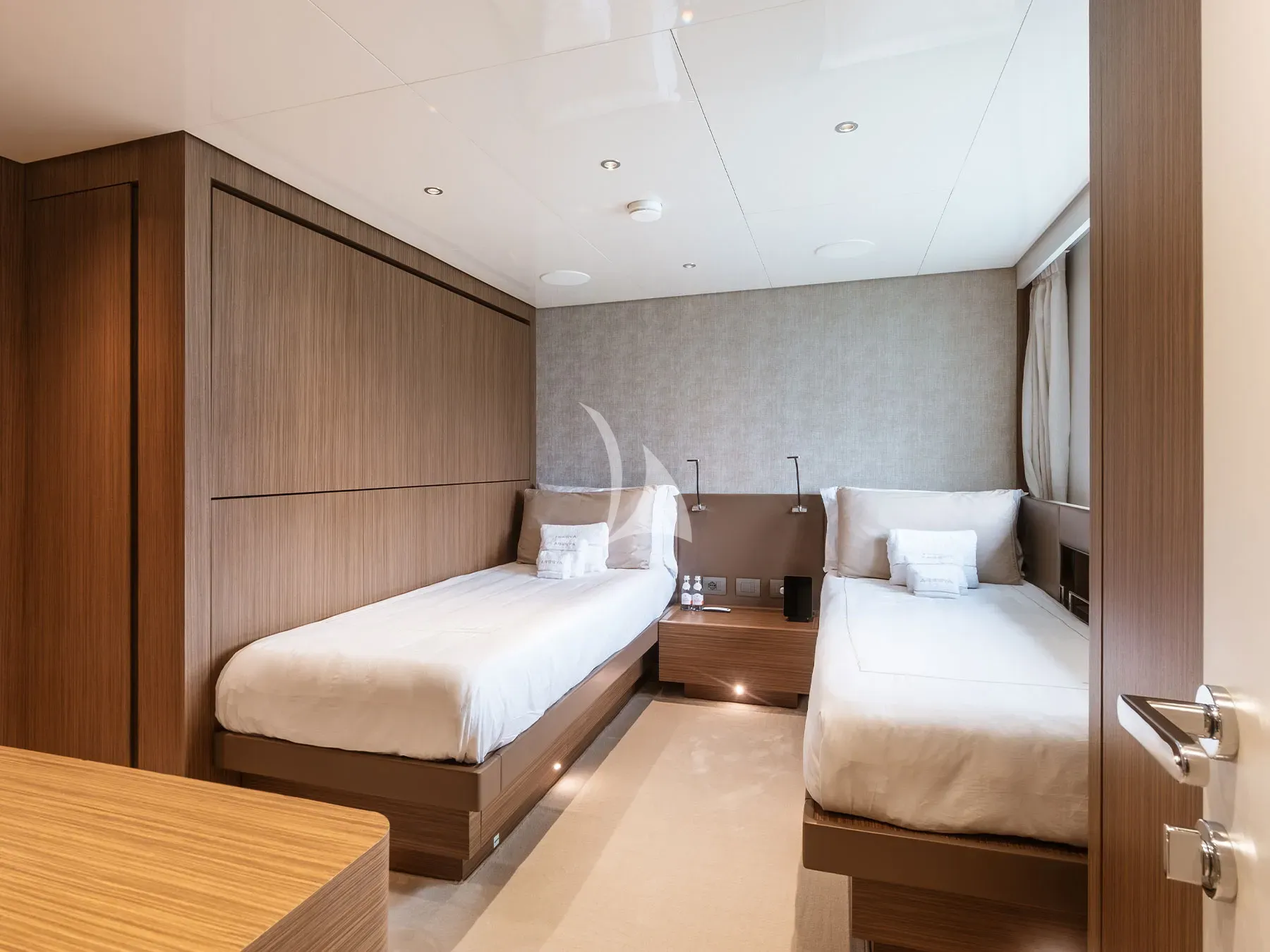 ARESYA Sanlorenzo SL120A - twin cabin