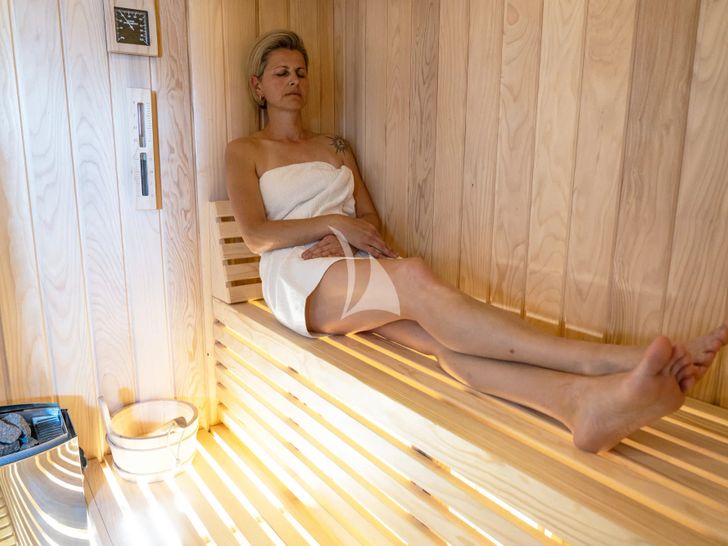 ARETHA Custom Yacht 45m - guest in the sauna ARETHA Custom Yacht 45m - guest in the sauna