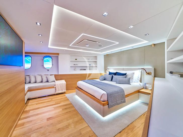 ARGO Custom 55m - VIP cabin 1 ARGO Custom 55m - VIP cabin 1