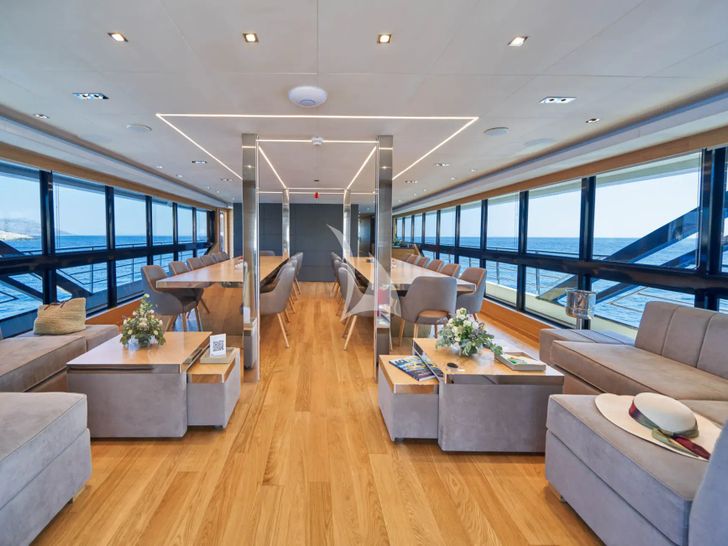 ARGO Custom 55m - main saloon and dining area ARGO Custom 55m - main saloon and dining area