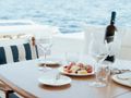 ARGO V Ferretti 780 - alfresco wine date ARGO V Ferretti 780 - alfresco wine date