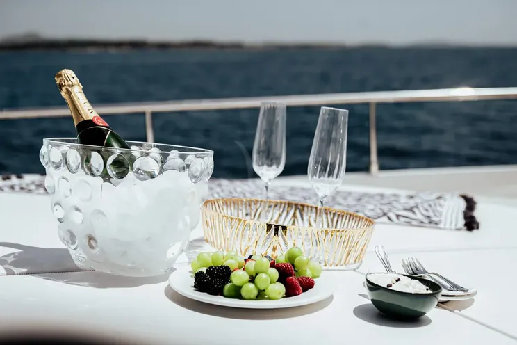 Charter Yacht ARGO V - Ferretti 780 - 4 Cabins - Athens - Mykonos- Paros - Cyclades - Aegean - Greece