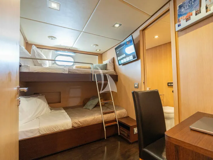 ARIA C.Boat 28m - bunk cabin 2 ARIA C.Boat 28m - bunk cabin 2