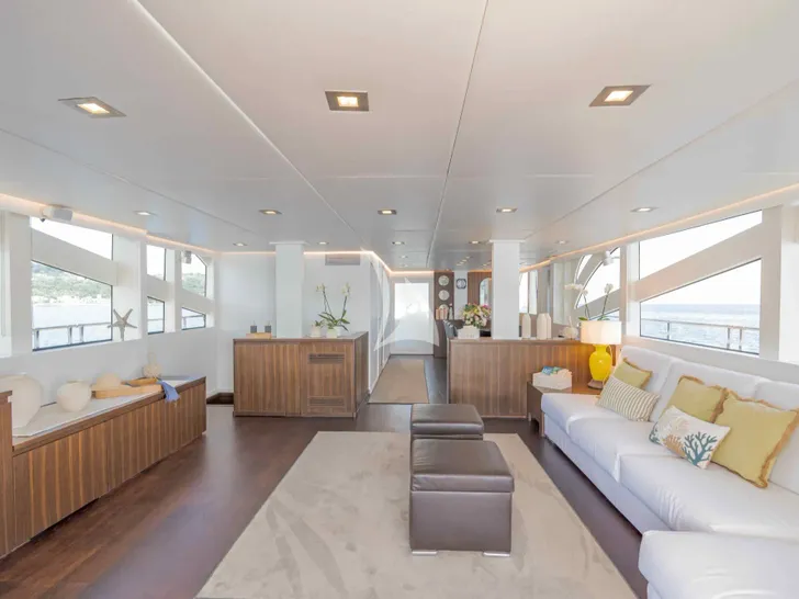 ARIA C.Boat 28m - saloon ARIA C.Boat 28m - saloon