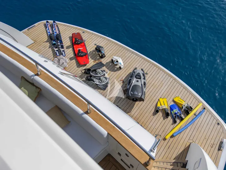 ARIA C.Boat 28m - water toys on the swim platform ARIA C.Boat 28m - water toys on the swim platform