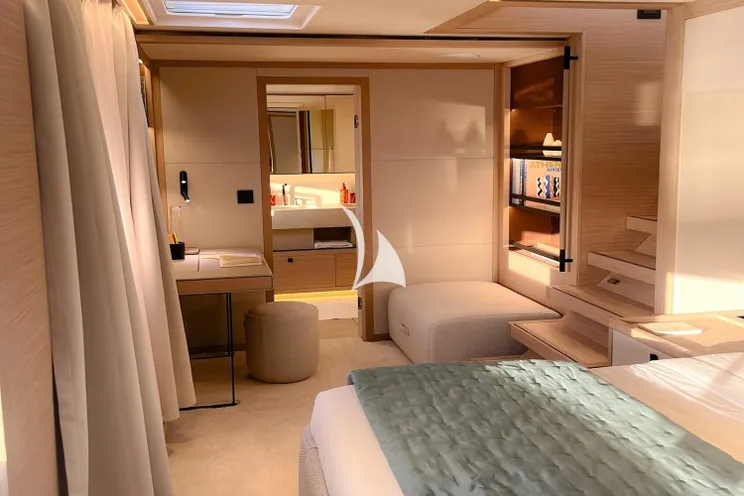 Charter Yacht ARKTOS - Lagoon Eighty 2 - 4 Cabins - Tahiti - French Polynesia