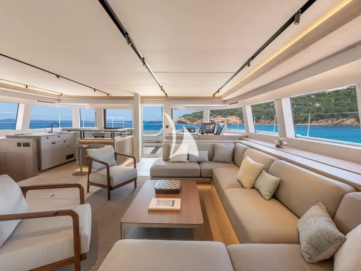 ARKTOS Lagoon Eighty 2 - saloon ARKTOS Lagoon Eighty 2 - saloon