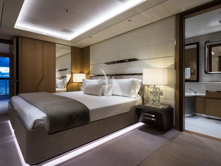 ARTISAN Benetti 63m - VIP cabin 1 ARTISAN Benetti 63m - VIP cabin 1