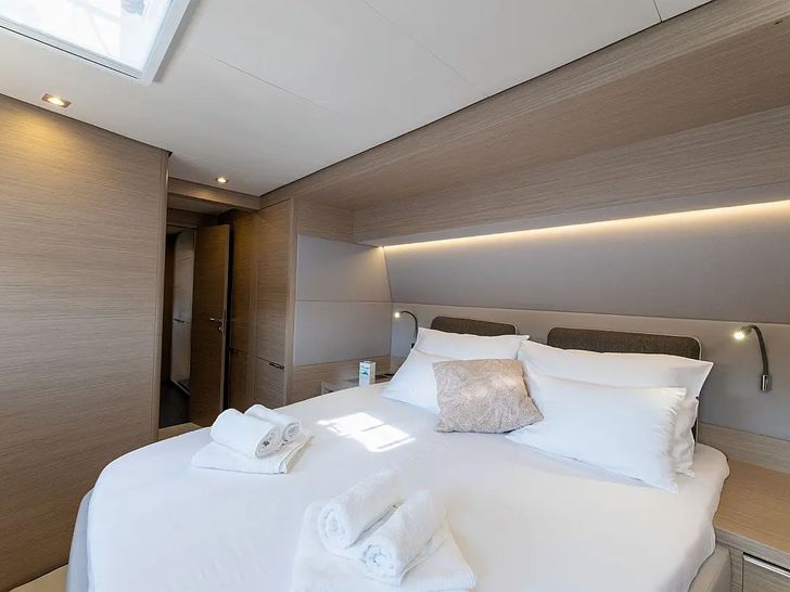 ARTISAN Lagoon 55 - cabin 4 ARTISAN Lagoon 55 - cabin 4