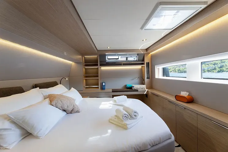 Charter Yacht ARTISAN - Lagoon 55 - 5 Cabins - Split - Dubrovnik - Hvar - Croatia
