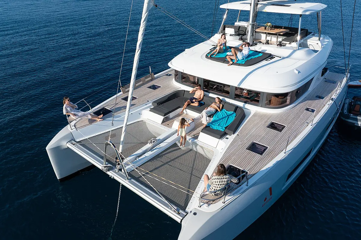 Charter Yacht ARTISAN - Lagoon 55 - 5 Cabins - Split - Dubrovnik - Hvar - Croatia