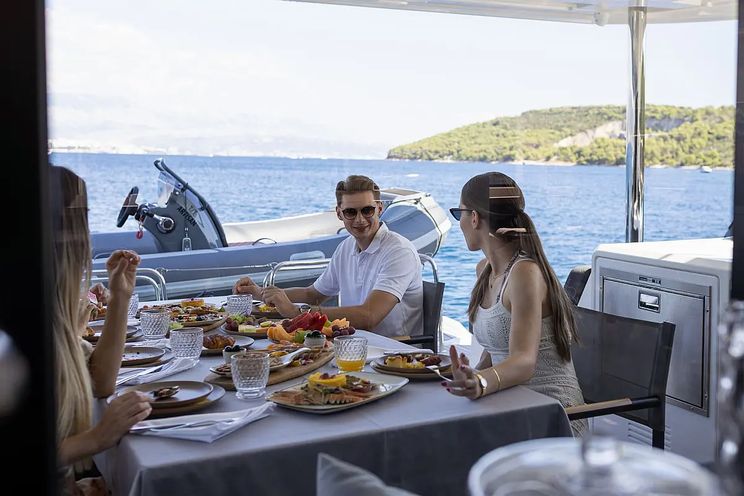 Charter Yacht ARTISAN - Lagoon 55 - 5 Cabins - Split - Dubrovnik - Hvar - Croatia