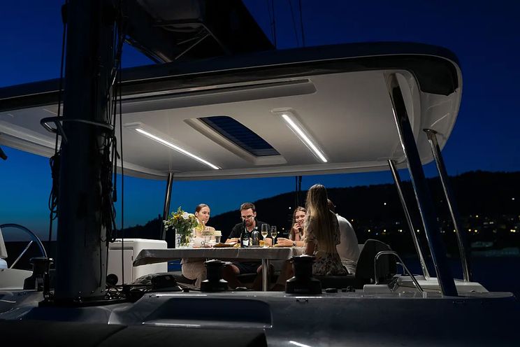 Charter Yacht ARTISAN - Lagoon 55 - 5 Cabins - Split - Dubrovnik - Hvar - Croatia