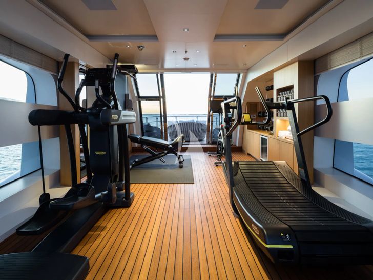 ARTISAN Benetti 63m - gym equipment ARTISAN Benetti 63m - gym equipment