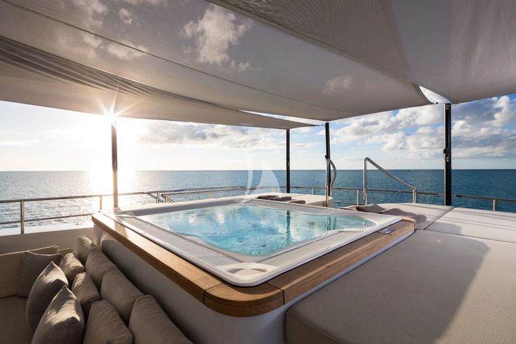 Charter Yacht ARTISAN - Benetti 63m - 7 Cabins - Athens - Mykonos - Paros - Cyclades - Greece