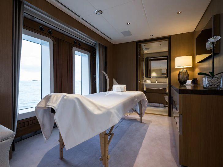 ARTISAN Benetti 63m - massage room ARTISAN Benetti 63m - massage room
