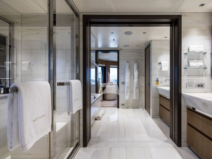 ARTISAN Benetti 63m - master cabin bathroom ARTISAN Benetti 63m - master cabin bathroom