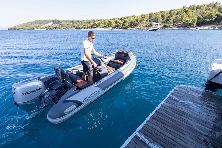 Charter Yacht ARTISAN - Lagoon 55 - 5 Cabins - Split - Dubrovnik - Hvar - Croatia