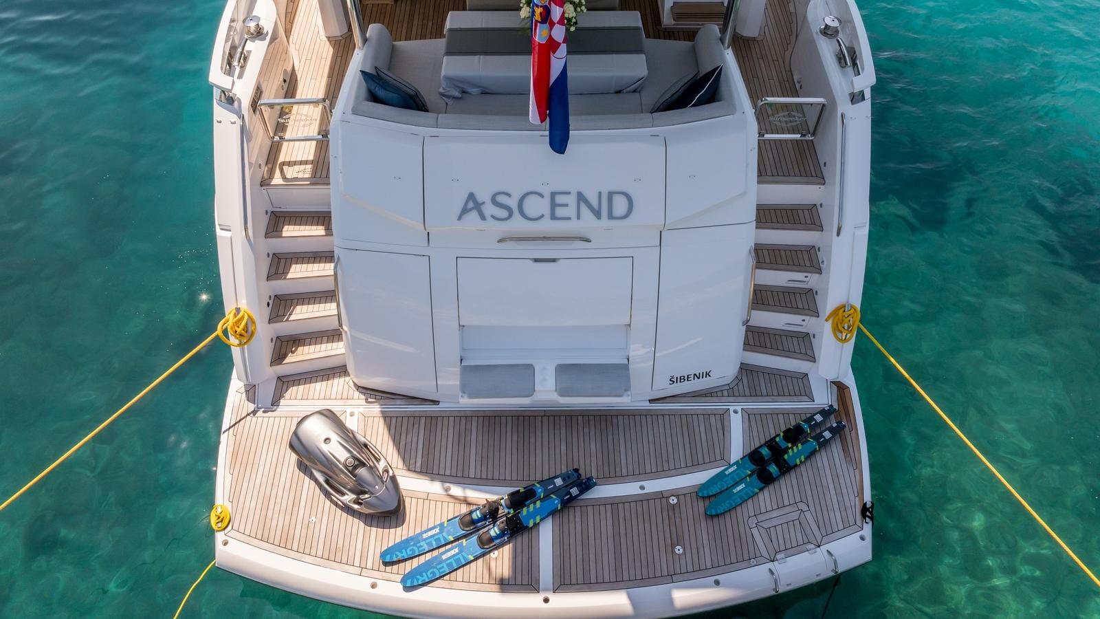 Charter Yacht ASCEND - Sunseeker 23m - 4 Cabins - Split - Dubrovnik - Hvar - Croatia
