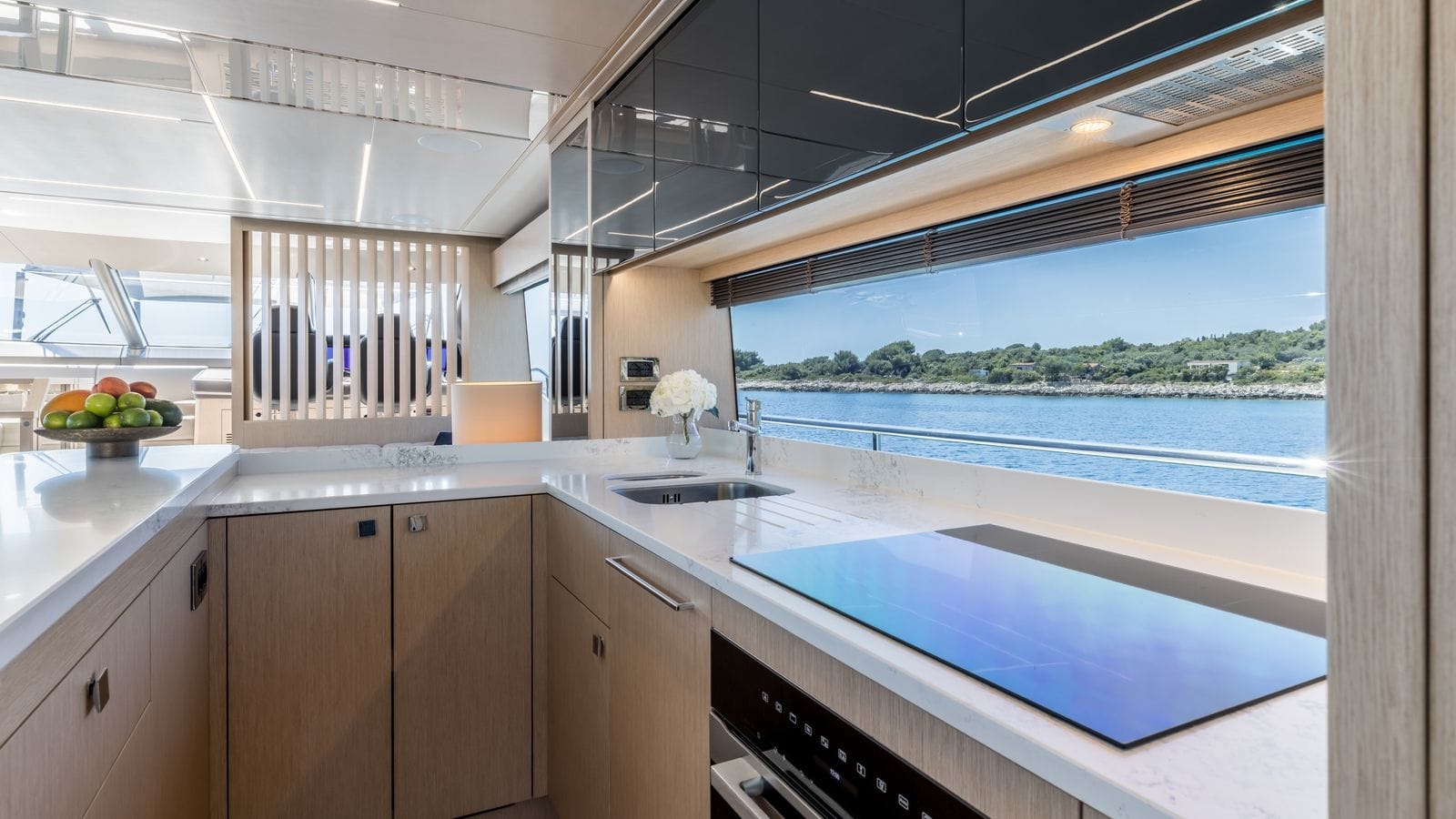 Charter Yacht ASCEND - Sunseeker 23m - 4 Cabins - Split - Dubrovnik - Hvar - Croatia