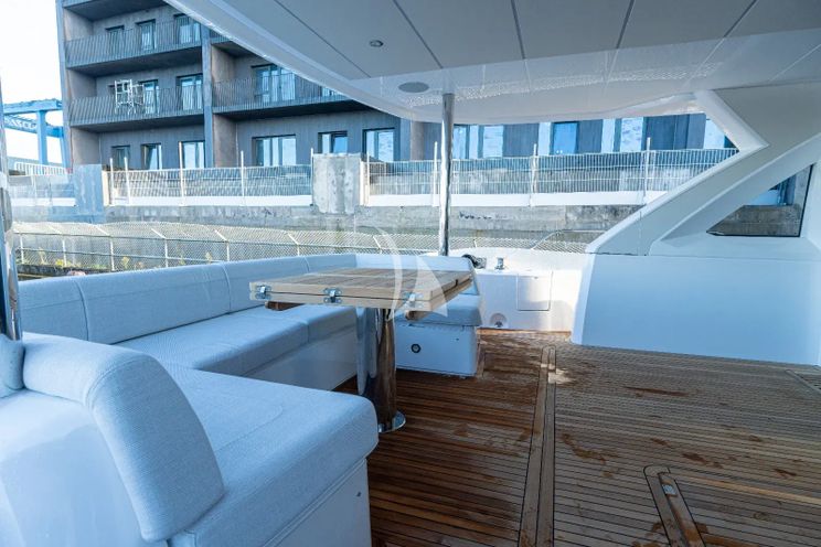 Charter Yacht ASCEND - Sunseeker 23m - 4 Cabins - Split - Dubrovnik - Hvar - Croatia