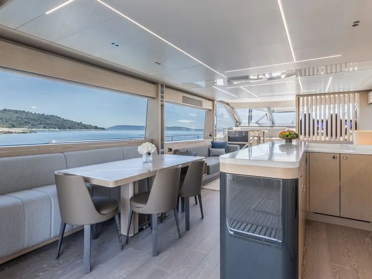 ASCEND Sunseeker 23m - main dining area ASCEND Sunseeker 23m - main dining area