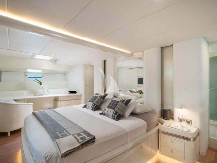 ASHLEYROSE 110 Notika Sailing Yacht Ketch 33m master cabin with seating area