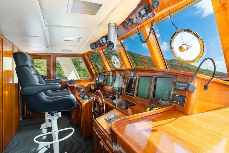 Charter Yacht ASKARI - Sermons 32m - 5 Cabins - Tahiti - French Polynesia