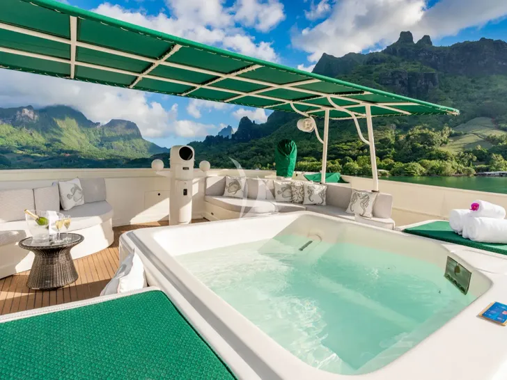 ASKARI Sermons 32m - sundeck jacuzzi ASKARI Sermons 32m - sundeck jacuzzi