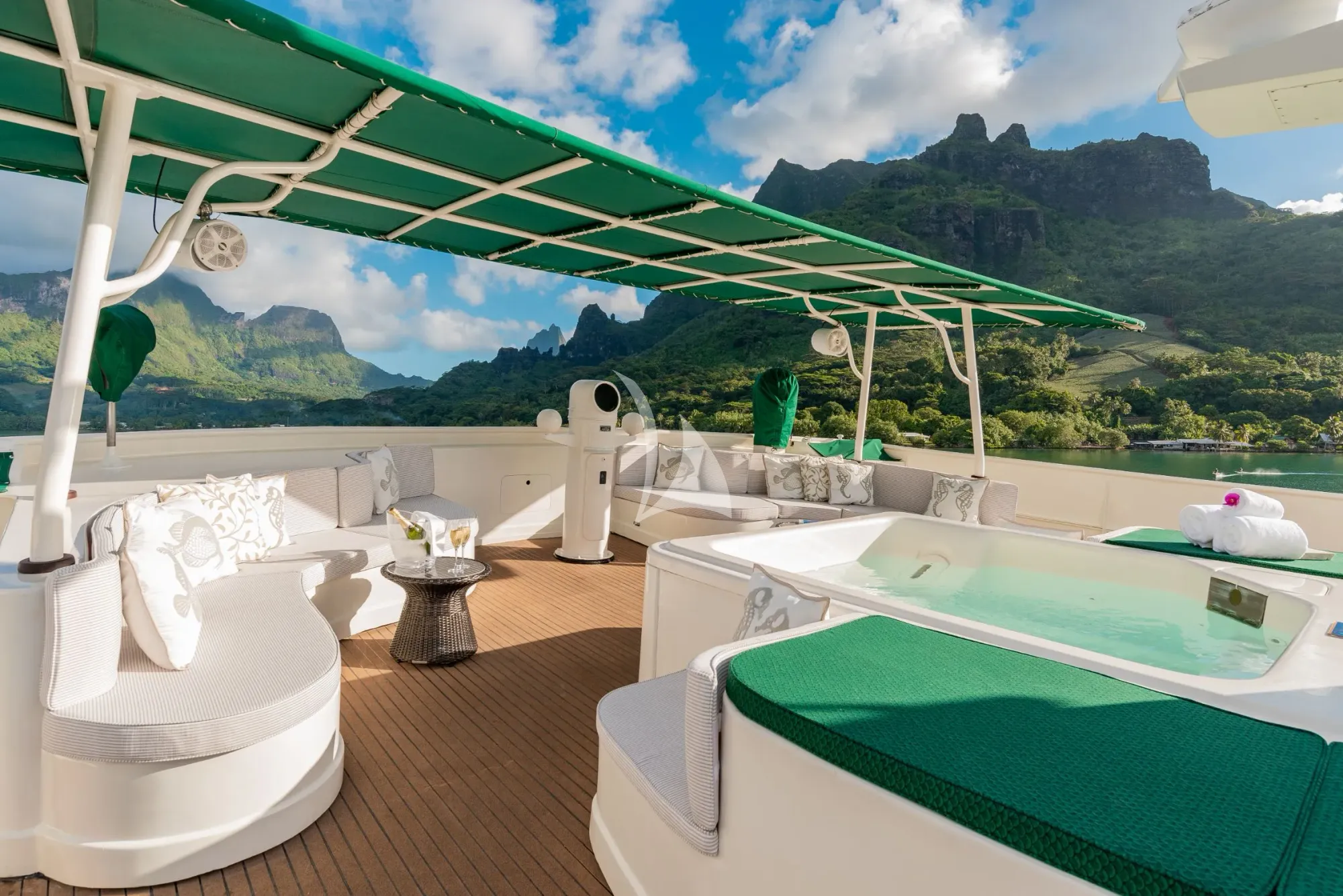 ASKARI Sermons 32m - sundeck