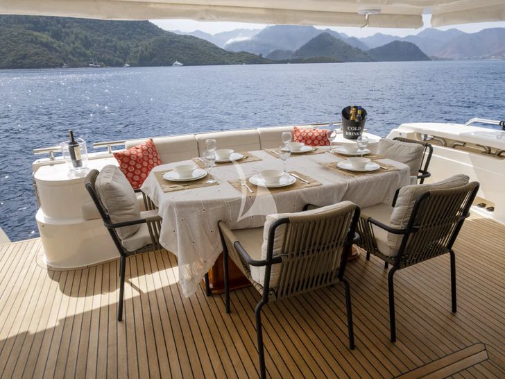 ASTARTE Ferretti 83 - main aft deck ASTARTE Ferretti 83 - main aft deck