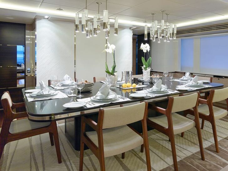 ASYA Heesen 74m formal dining