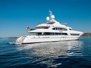 ASYA - Heesen 47m - 5 Cabins - Amalfi Coast - St Tropez - Naples - Sicily - Monaco - Cannes- Sardinia