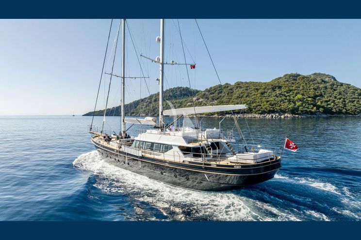 Charter Yacht ATLANTIKA - CNT Castagnola 40m - 5 Cabins - Athens - Mykonos - Paros - Cyclades