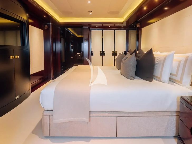 ATLAS Lurssen 74m - VIP cabin 2 ATLAS Lurssen 74m - VIP cabin 2
