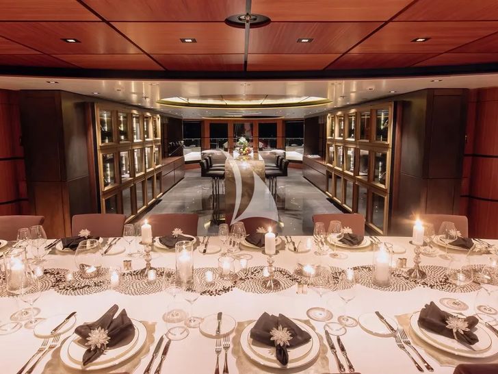 ATLAS Lurssen 74m - sky deck dining set up ATLAS Lurssen 74m - sky deck dining set up