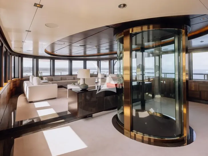 ATLAS Lurssen 74m - upper deck lounge ATLAS Lurssen 74m - upper deck lounge