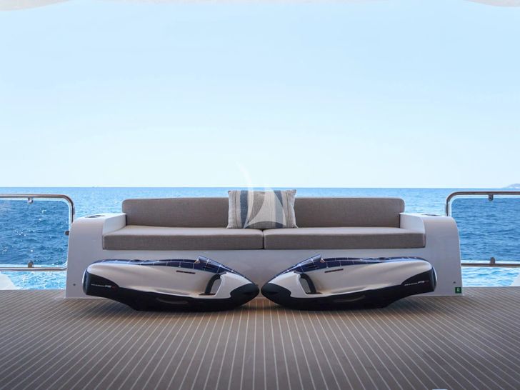 ATRAVERSIA Silent Yacht Aft 1 ATRAVERSIA Silent Yacht Aft 1