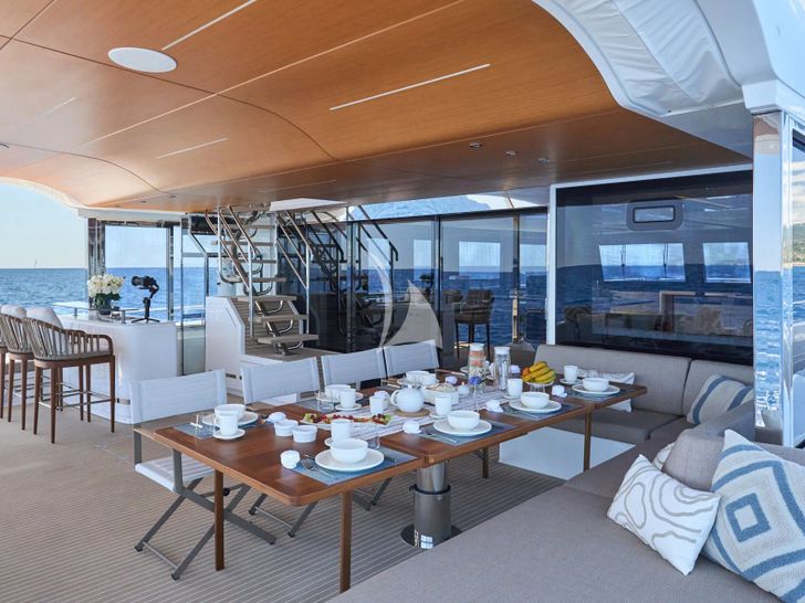 ATRAVERSIA Silent Yacht Aft ATRAVERSIA Silent Yacht Aft