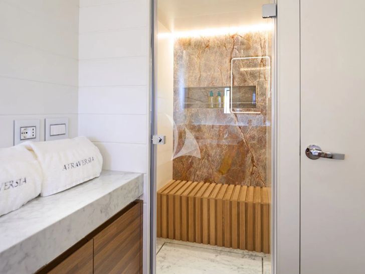 ATRAVERSIA Silent Yacht Master Showe ATRAVERSIA Silent Yacht Master Showe