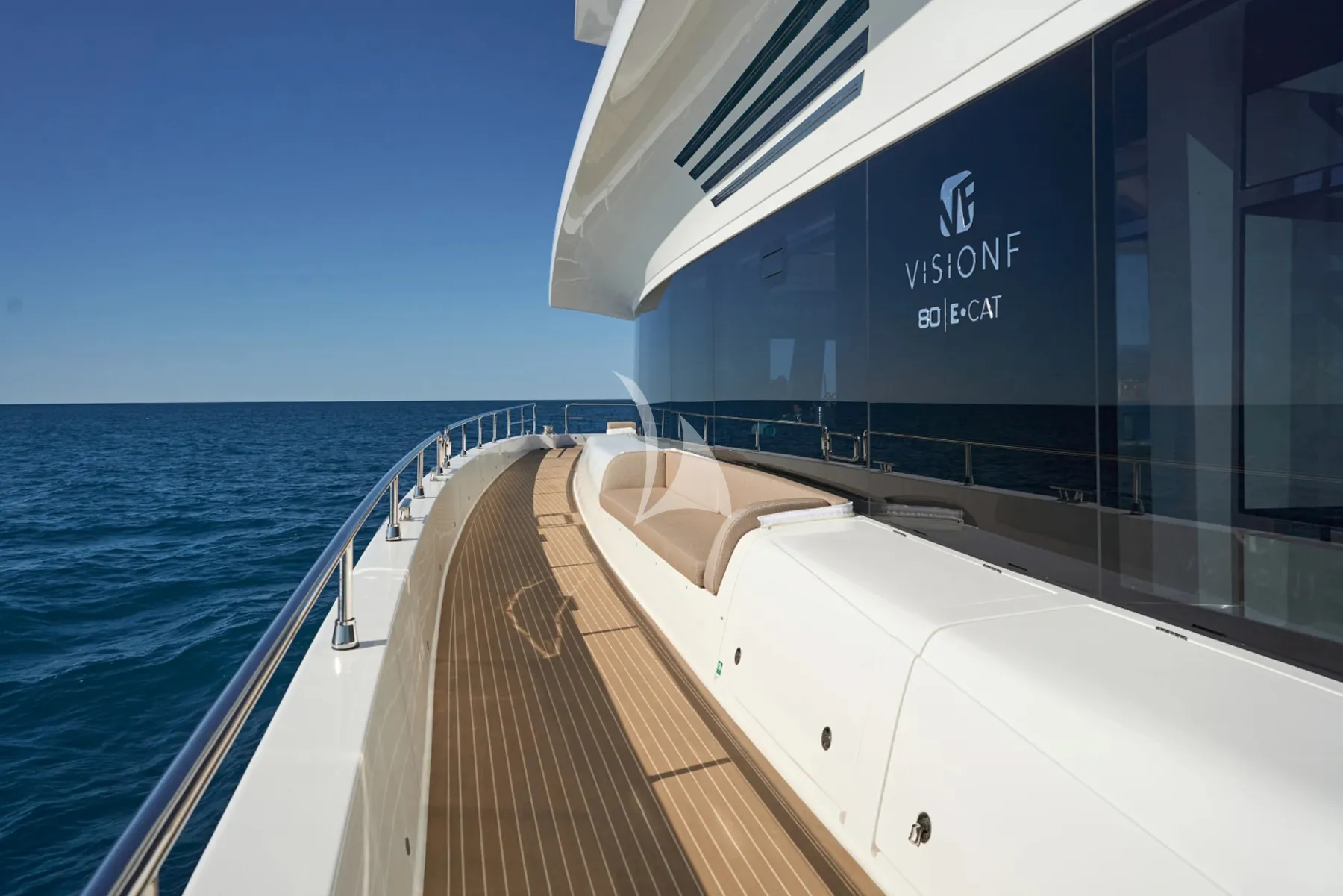 Charter Yacht ATRAVERSIA - VisionF E-Cat 80 - 4 Cabins - Cannes - St Tropez - Nice - Antibes - French Riviera