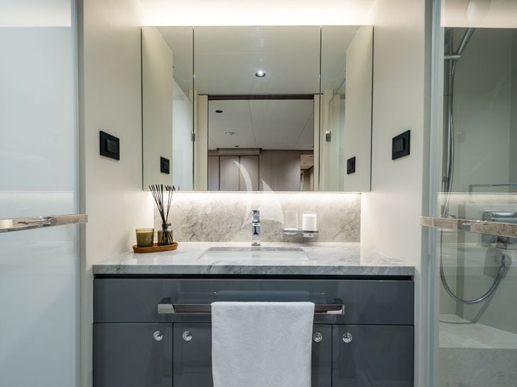 AURA Horizon 90 VIP cabin bathroom AURA Horizon 90 VIP cabin bathroom