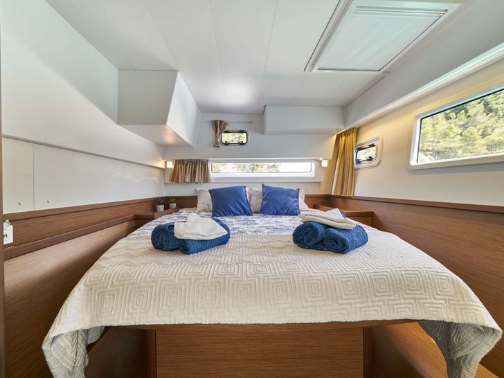 AURA Lagoon 42 galley AURA Lagoon 42 galley