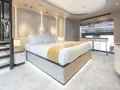 AURA Azimut Grande 27m - master cabin AURA Azimut Grande 27m - master cabin